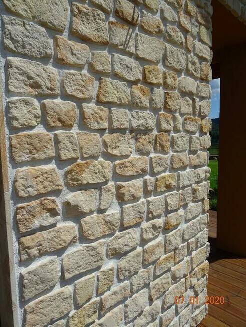 Kamień na styropian