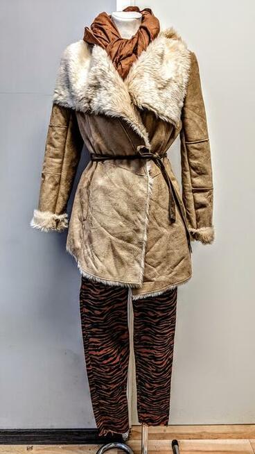 Kurtki Płaszcze Sukienki Torebki Damskie Ubrania Szczecin