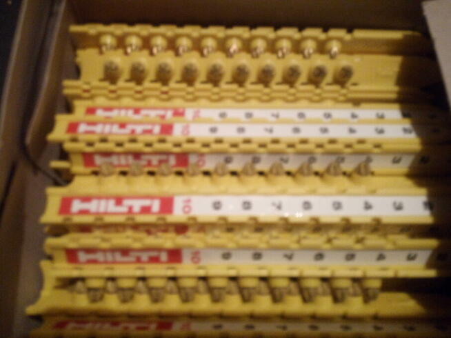 Naboje prochowe do osadzaka Hilti wiertła też Hilti posiadam