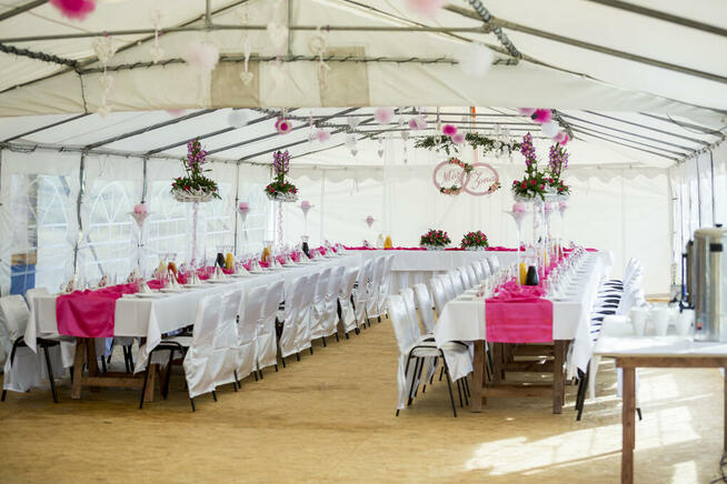 WYNAJEM NAMIOTÓW IMPREZOWYCH