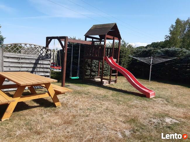 DOM I DOMKI NAD MORZEM