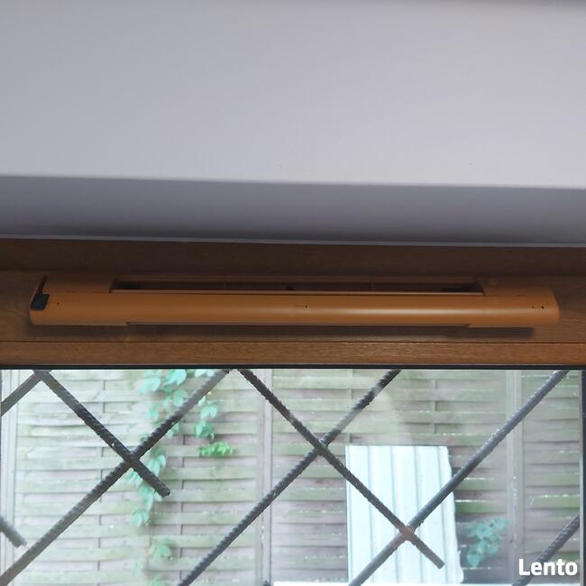 Montaż nawiewników, nawietrzaków AERECO