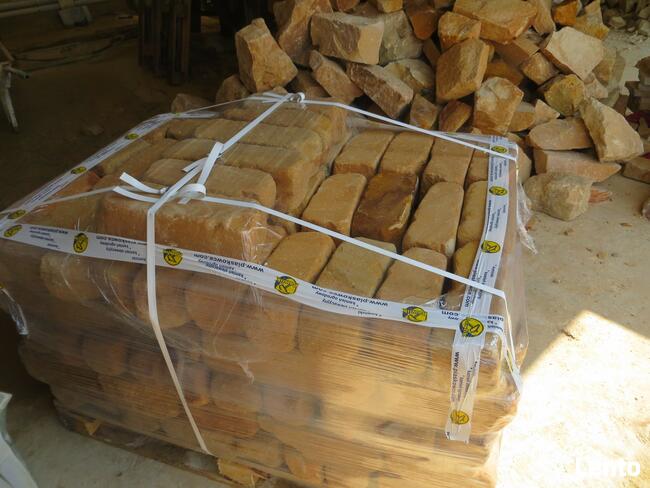 Bloczki na murek oporowy