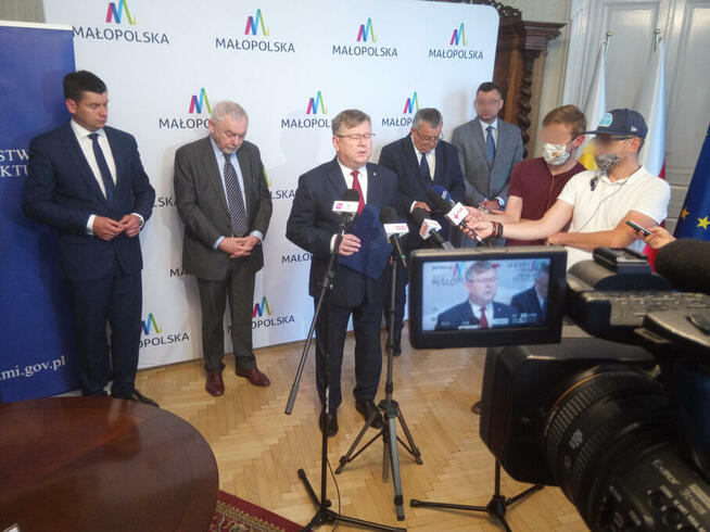 Streaming LIVE / Transmisje na żywo / Realizacja obrazu