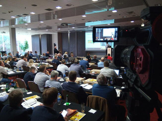 Streaming LIVE / Transmisje na żywo / Realizacja obrazu