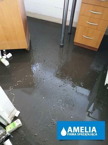 Sprzątanie po zalaniu / osuszanie po zalaniu Świdnik