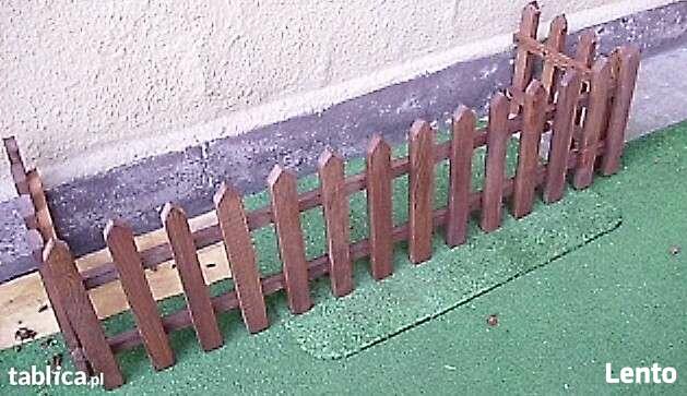 Płotek zaokienny 1,0 m x 25 cm plus 2 boki po 25cm