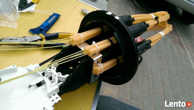 Pomoc informatyczna Konfiguracja Routerów Sieci LAN Wtyczki