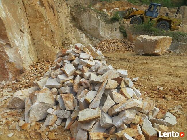 Murek z kamienia naturalnego