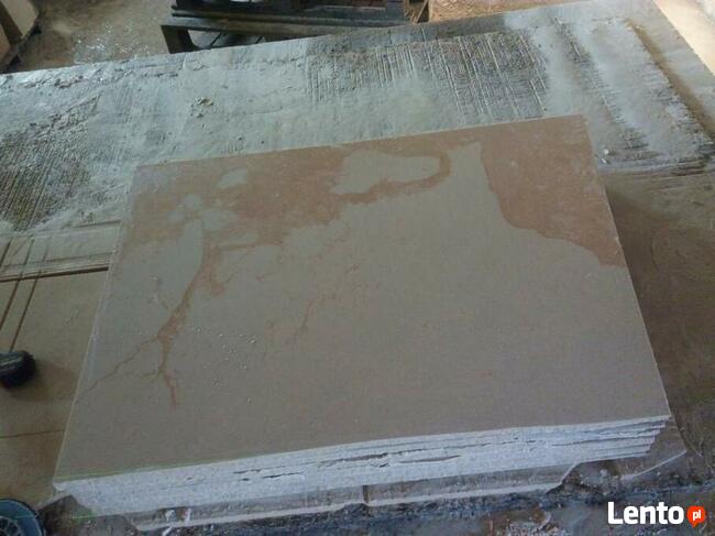 Płyty ozdobne z kamienia naturalnego