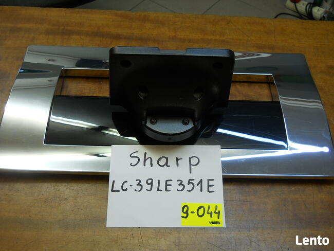 Stopa , nóżka , podstawa z TV Sharp LC-39LE351E BK 9-044