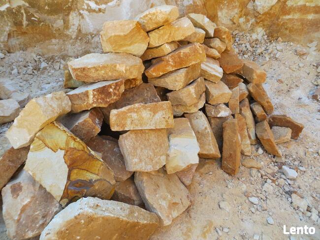 Murek z kamienia naturalnego