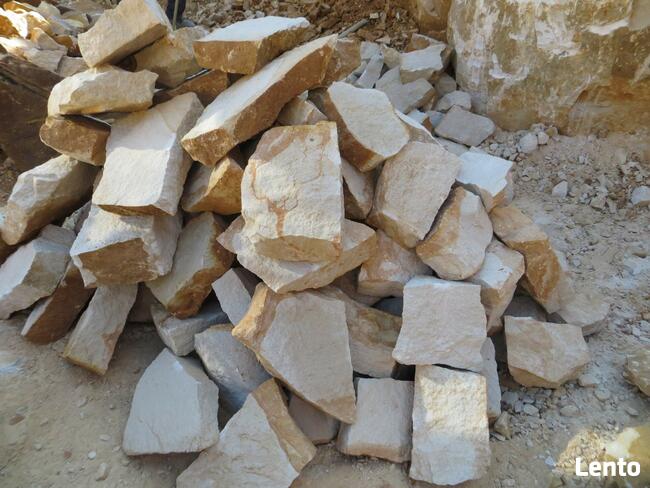 Murek z kamienia naturalnego