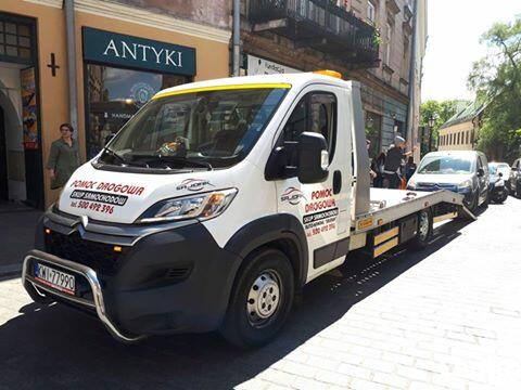 AUTO LAWETA , POMOC drogowa -Gratis auta zastępcze ** Niepoł