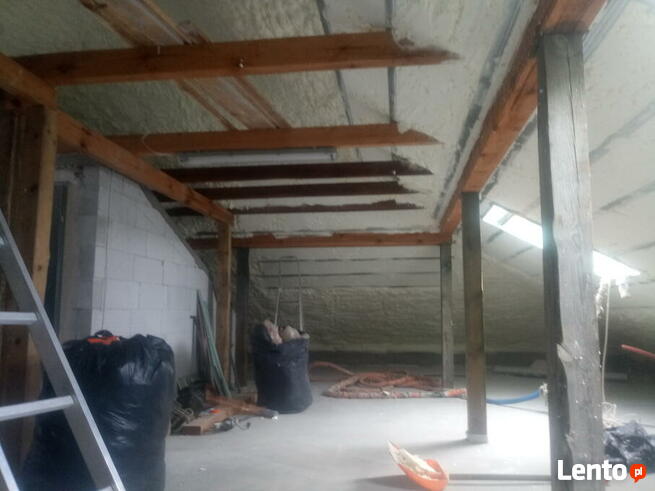 Ocieplenia poddaszy pianką PUR