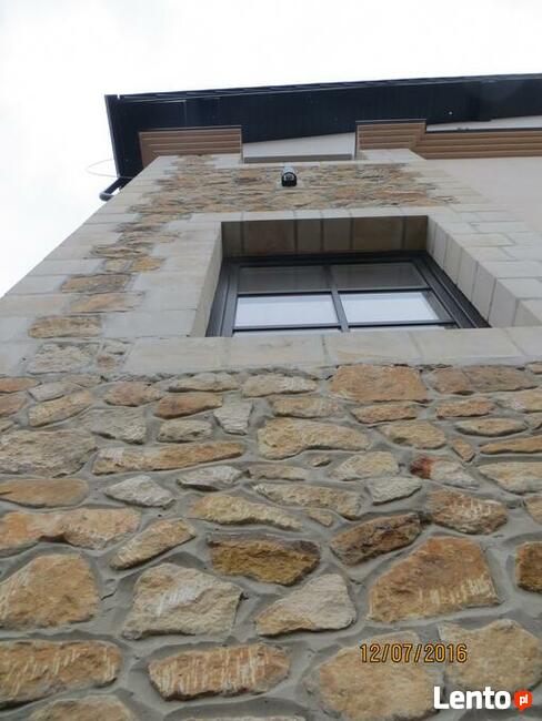 Kamień do murowania na ścianę trójwarstwową