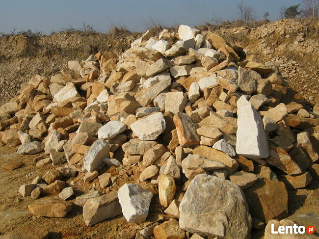 Kamień do murowania na ścianę trójwarstwową