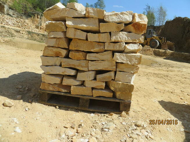 kamień dekoracyjny do ogrodu