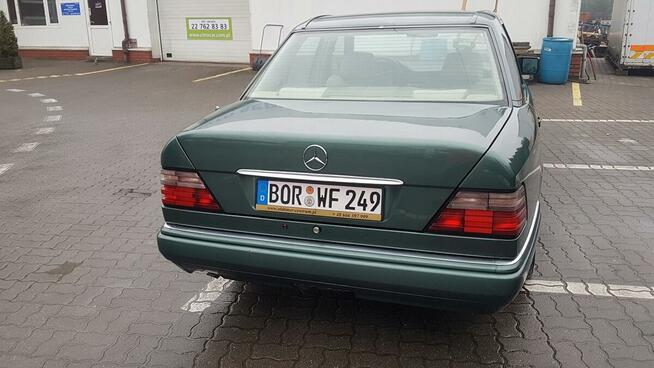 Mercedes Klasa E W124 Szeroka listwa stan IDEAŁ !