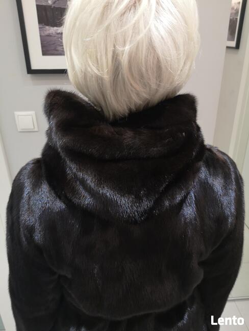 SAGA MINK futro damskie naturalne z norek kaptur czarne40-42