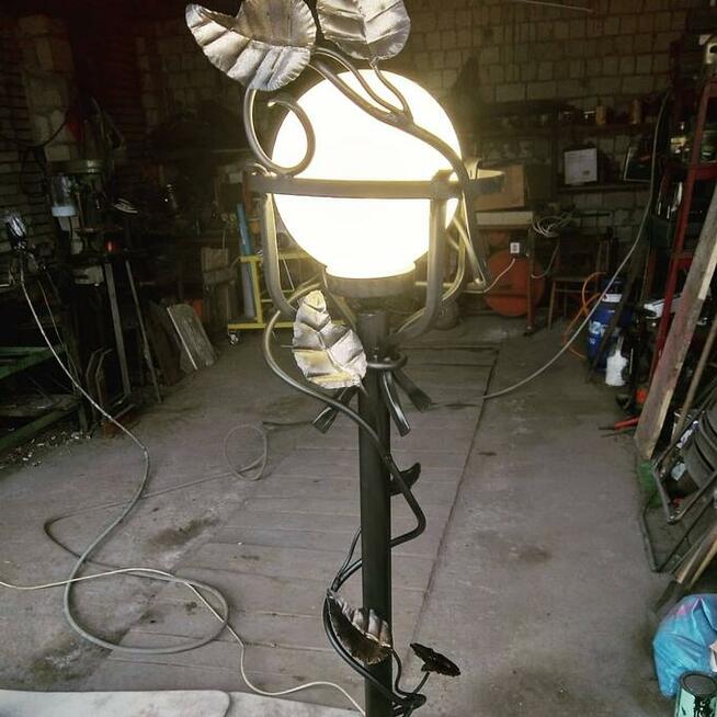 Lampy ogrodowe kowalstwo artystyczne
