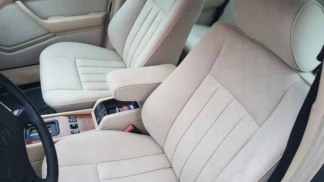 Mercedes Klasa E W124 Szeroka listwa stan IDEAŁ !