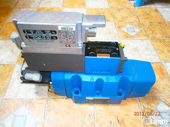 Rozdzielacz Rexroth 4WE6 C62/EG24 N9K4
