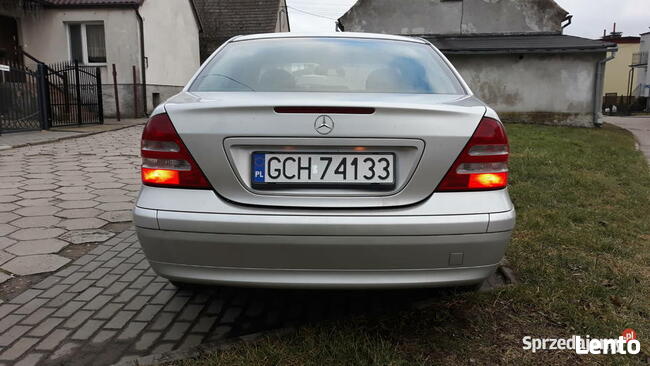 Mercedes- Benz Klasa C, mały przebieg !