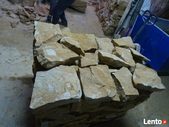 Płaski kamień naturalny dekoracyjny ozdobny ogrodowy łupek