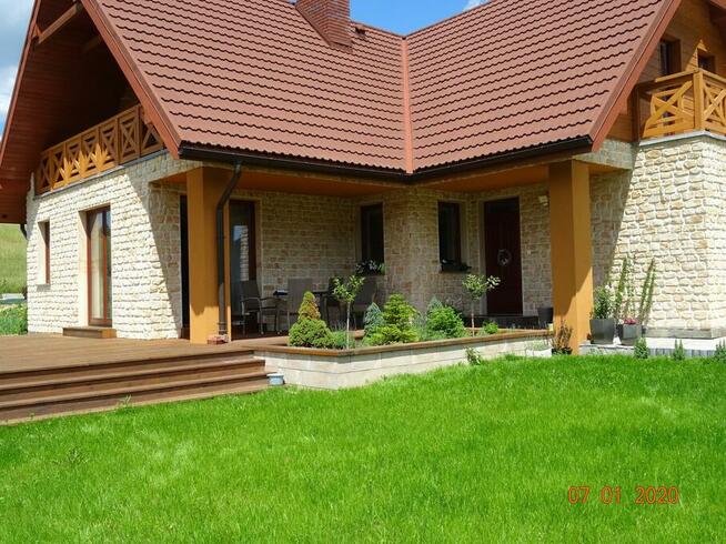 stara cegła na ściany domu