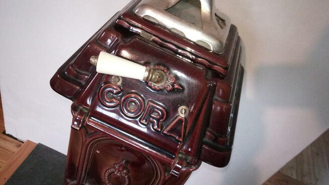 Kominek koza wolnostojący żeliwny emaliiowany