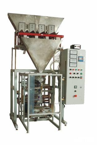 Automat pakujący pakowarka pakowaczka pionowy wagowy