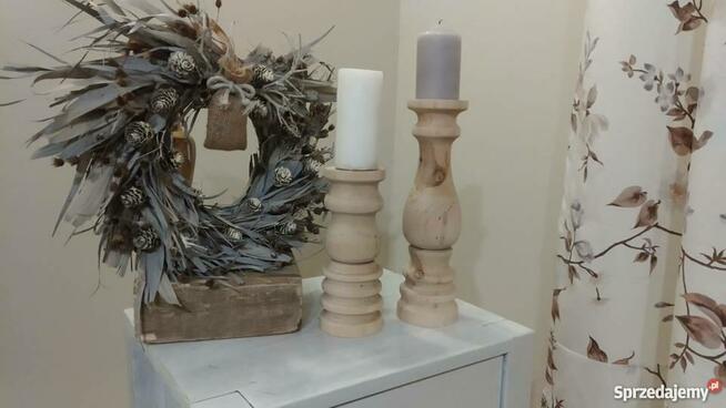 Ręczne toczenie w drewnie świeczniki toczone dekoracje itp.