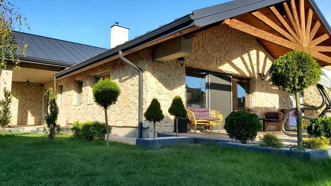 piaskowiec elewacyjny