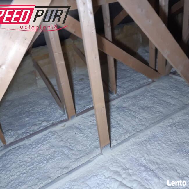 Strop Piana PUR Ocieplanie Poddasze Wiązary Międzyrzecz