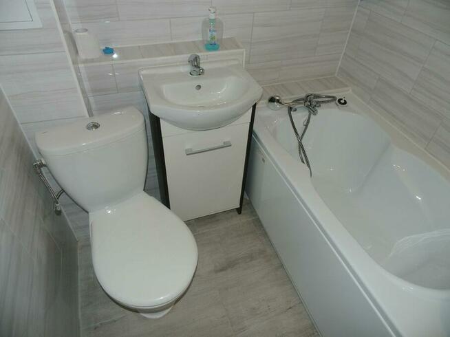 Wynajme Mieszkanie 2 pokoje 38m2 swiezo Po remoncie. Wysoki