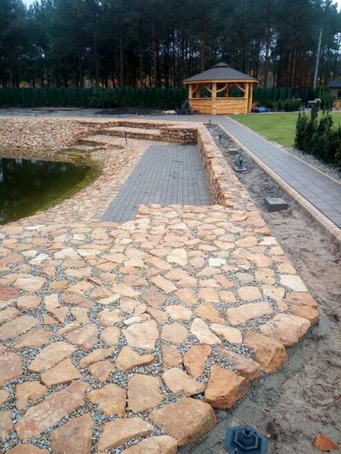 Kamień łamany kopalnia piaskowca kruszywa hydrotechnicznego