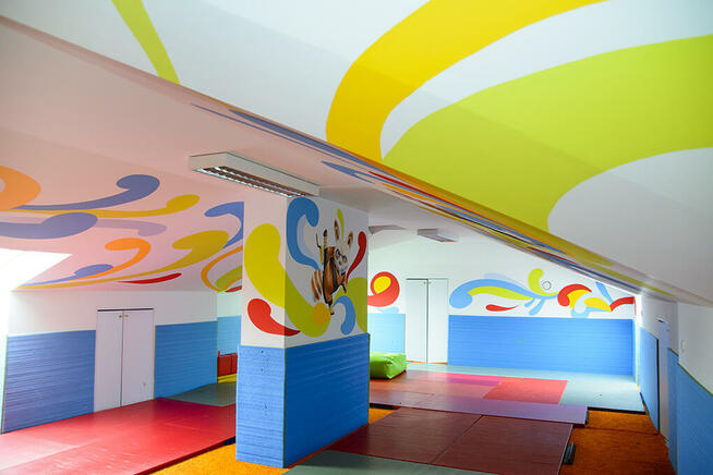 Remont dekoracyjny, malowanie ścian, malarz fachowiec