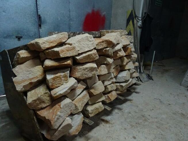 Kamień do budowy murków ogrodowych