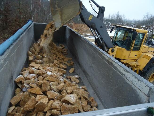 Kamień łamany kopalnia piaskowca kruszywa hydrotechnicznego
