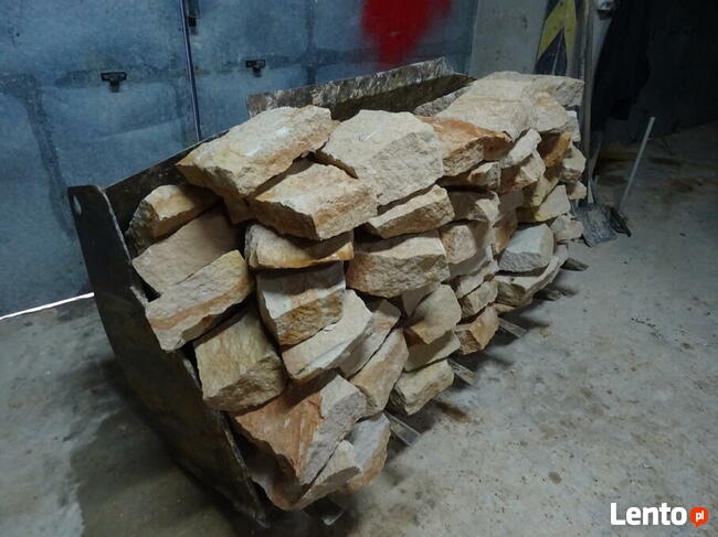 Kamień łamany murowy ogrodowy do oczka wodnego