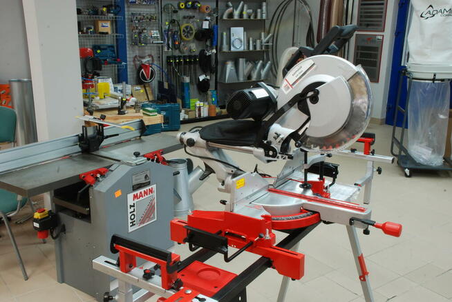 Profesjonalna piła ukośnica KAP 305JL