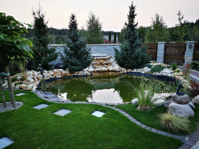 Kamień łamany murowy ogrodowy do oczka wodnego