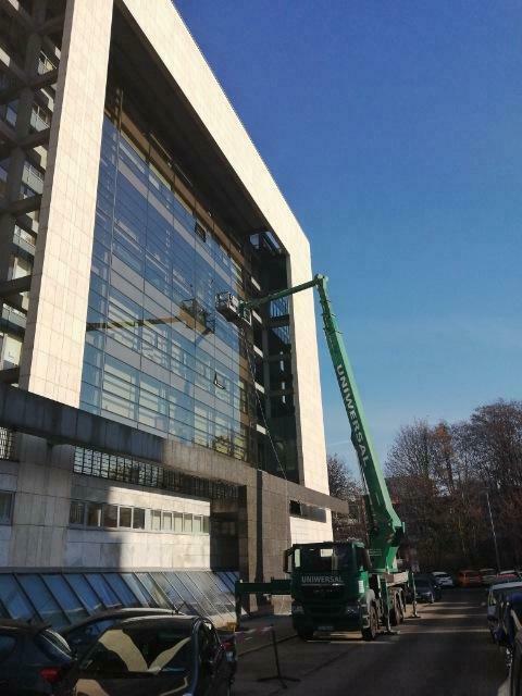 usługi dźwigowe, podnośniki wynajem , zwyżki 53 m