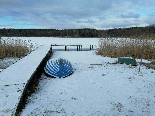 Domek Letniskowy NAD JEZIOREM