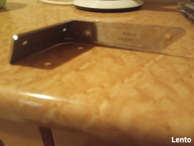 Emblemat, narożniki na słupek 125p kombi