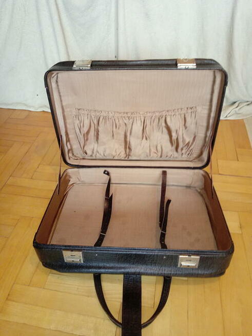 Walizka skórzana retro