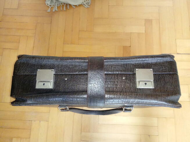 Walizka skórzana retro