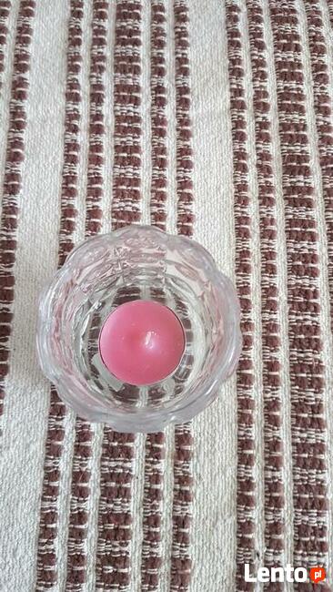 Sprzedam świecznik szklany