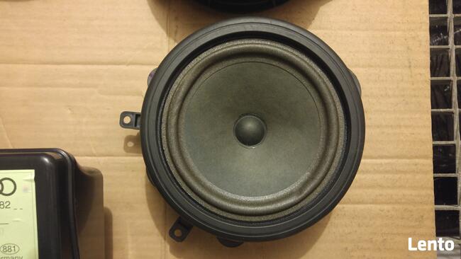 Subwoofer z kompletem głośników do Audi A3 S3 RS3 8P